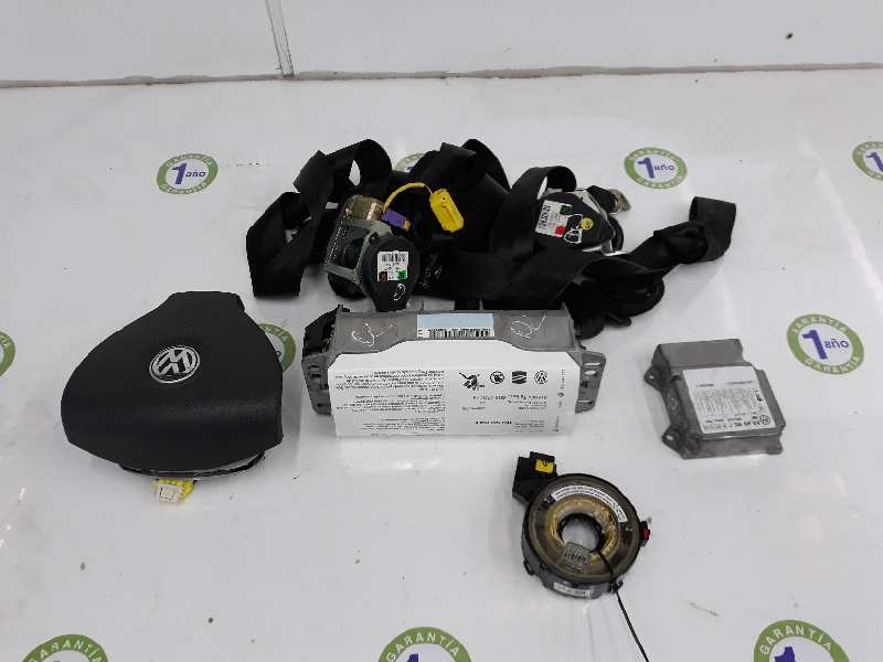 VOLKSWAGEN Golf 5 generation (2003-2009) Annan del 1K0880201BS, 1K0880204L 19578664