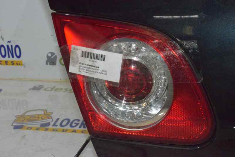 VOLKSWAGEN Passat B5 (1996-2005) Far stânga spate 3C5945093E,4PUERTASLEDS 26363816