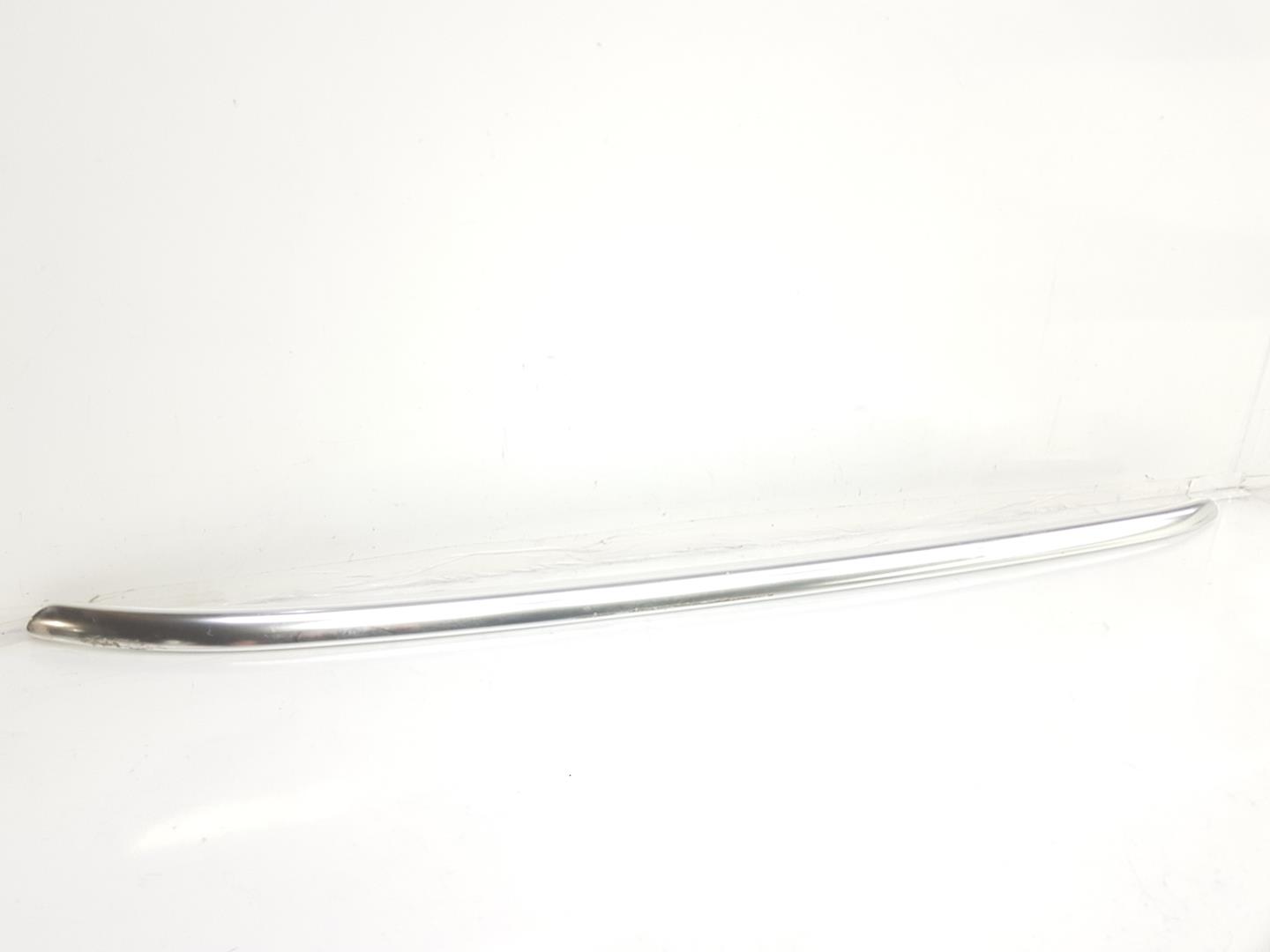 AUDI Q3 8U (2011-2020) Рейлинг крыши правый 8U0860022A,8U0860022A2ZZ 19712784
