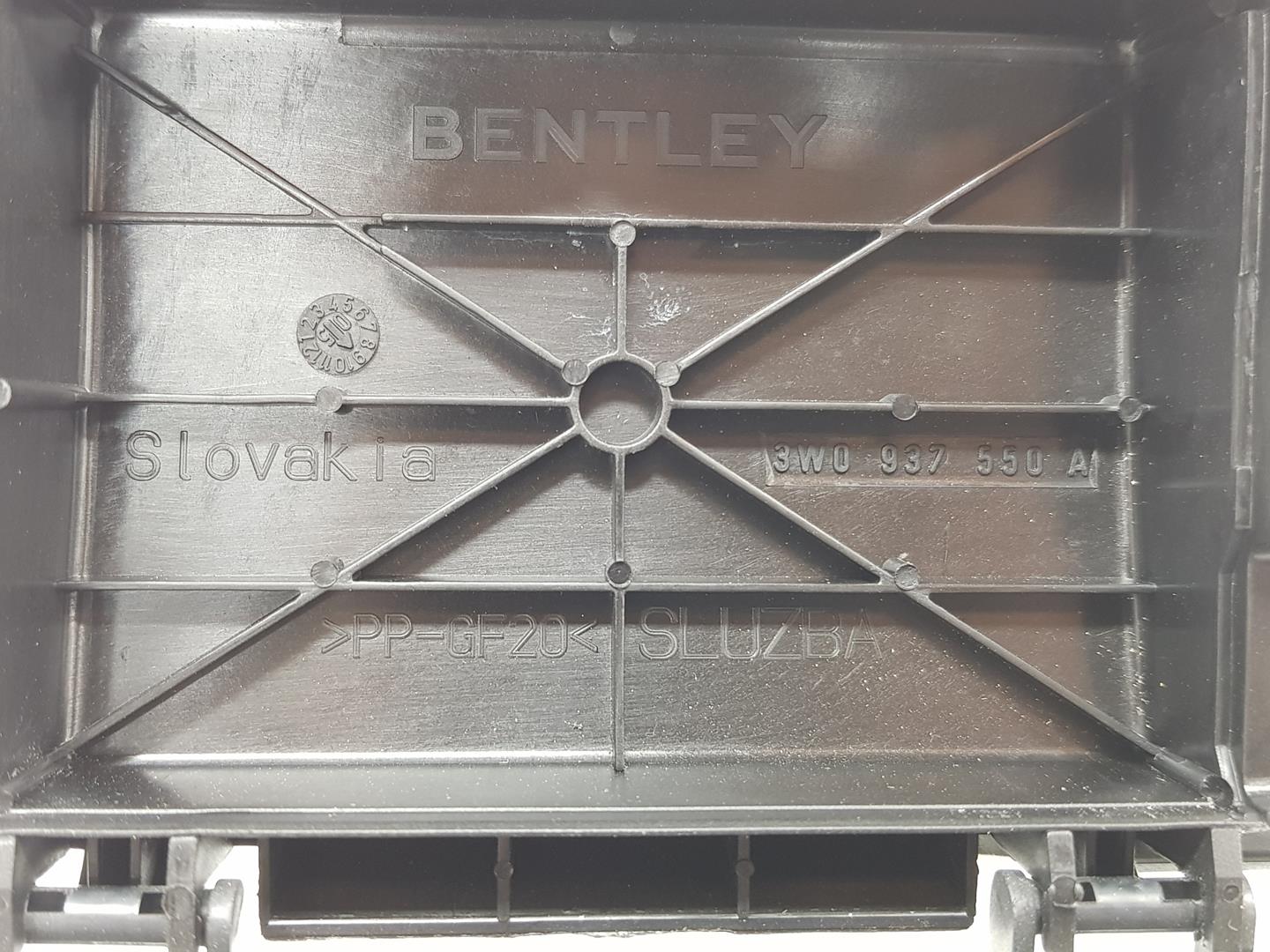 BENTLEY Continental Flying Spur 2 generation  (2008-2013) Säkringsbox 3W0937506A,3W0937506 25413800