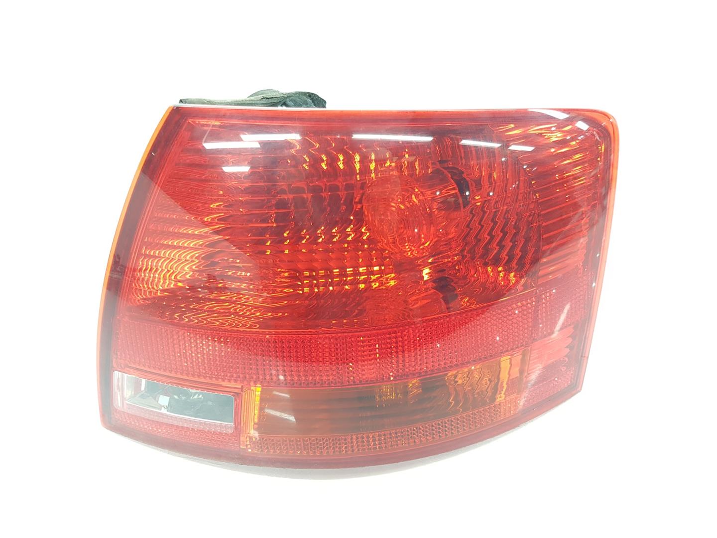 AUDI A4 B7/8E (2004-2008) Rear Right Taillight Lamp 8E9945096E, 8E9945096E 25061388