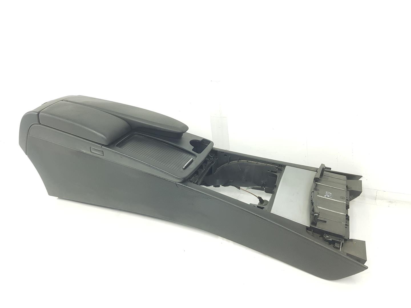 MERCEDES-BENZ C-Class W204/S204/C204 (2004-2015) Armrest A2046800639, A2046800639 19770404