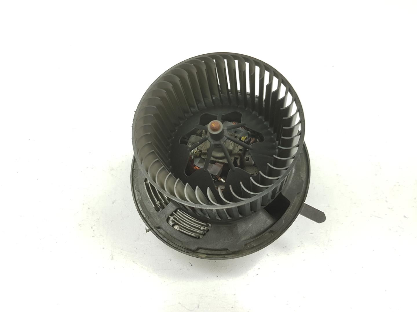 BMW 3 Series E90/E91/E92/E93 (2004-2013) Fűtésventilátor 64119227670,9227670 19924552