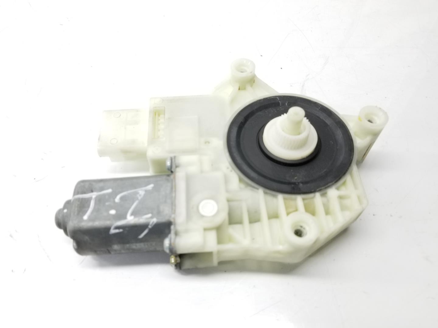 NISSAN Qashqai 2 generation (2013-2023) Bagerste venstre dør vindue kontrolmotor 82701HV00C,82701HV00C,SOLOMOTOR 19915843