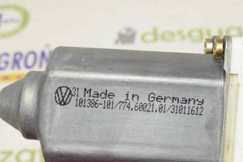 VOLKSWAGEN Bora 1 generation (1998-2005) Moteur de commande de vitre de porte avant droite 1J1959802D, 1J1959802D 19605120