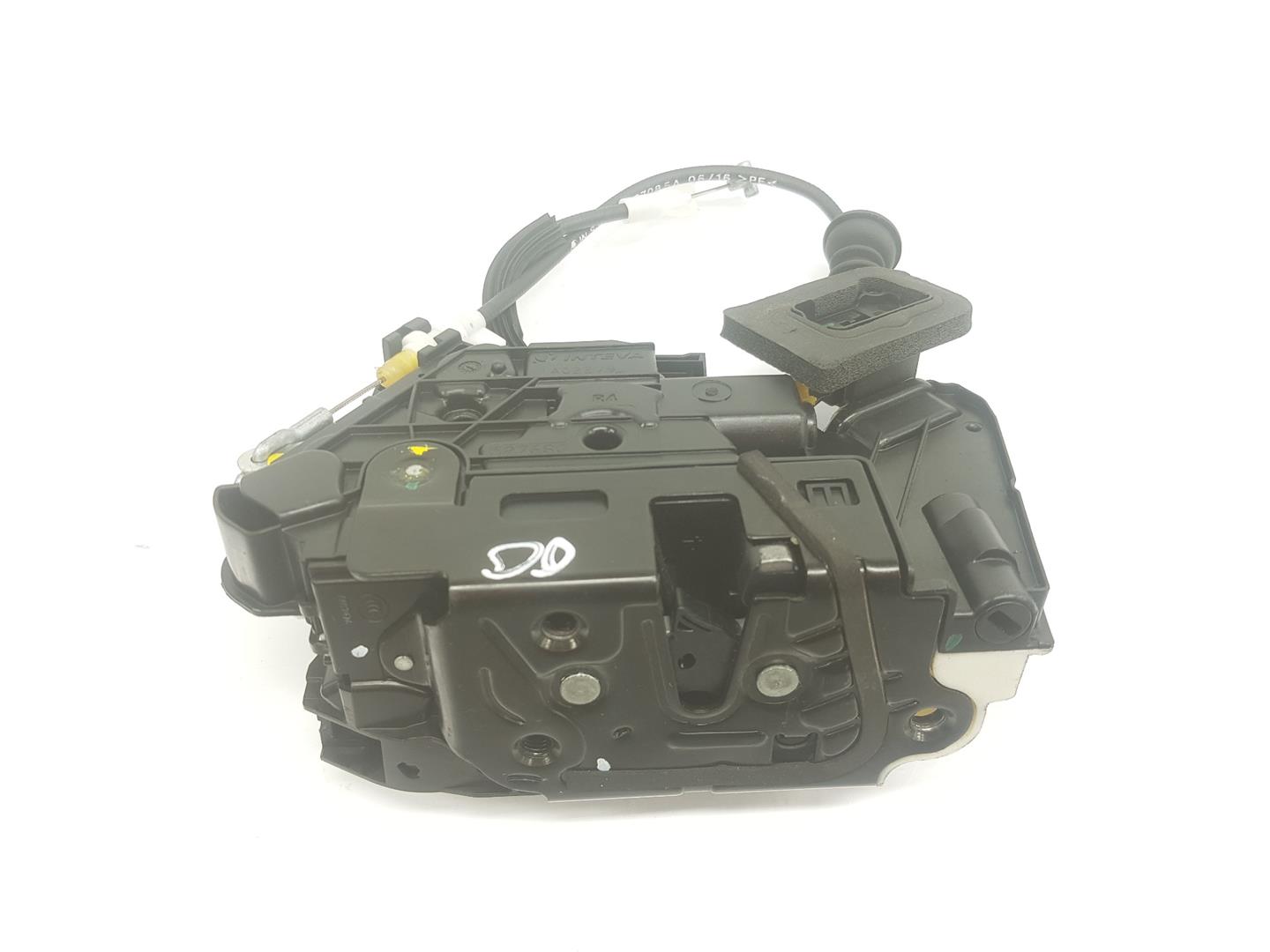 SKODA Yeti 1 generation (2009-2018) Front Right Door Lock 5K1837016C, 6V1837016A 24229723