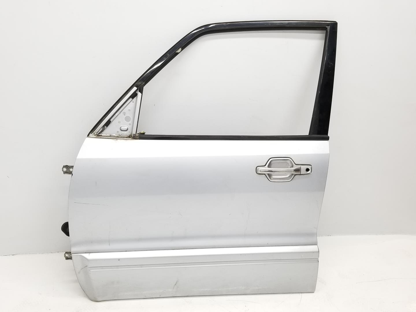 MITSUBISHI Pajero 3 generation (1999-2006) Front Right Door MN161226,MN161226,COLORPLATA 24173101