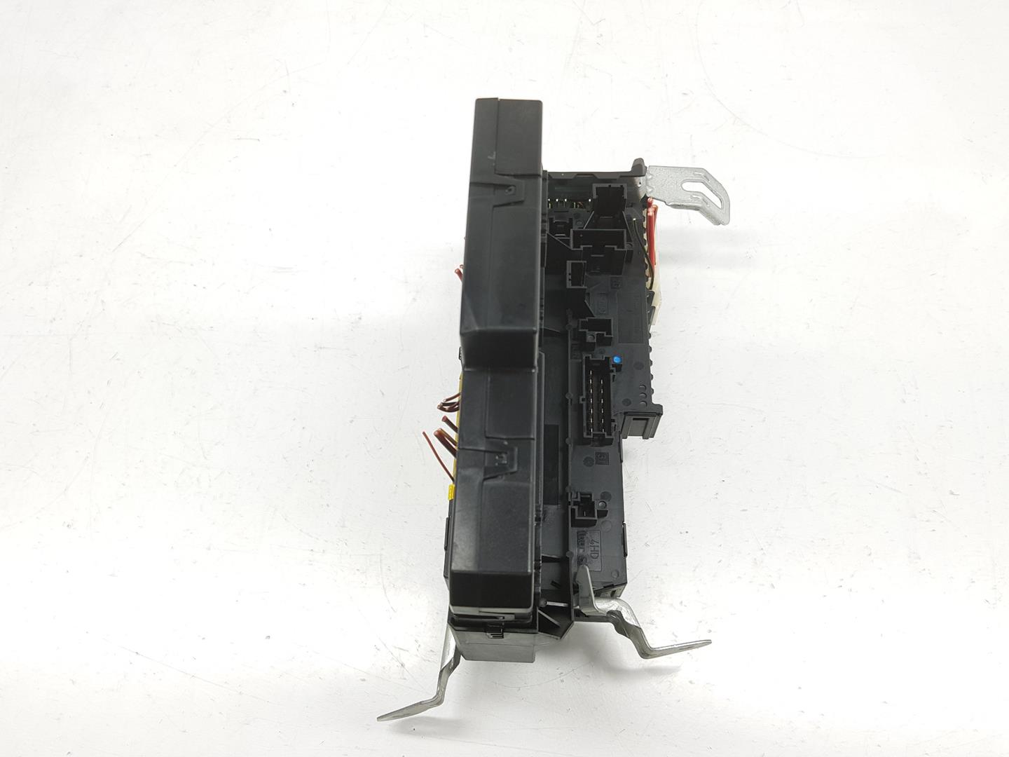 MERCEDES-BENZ E-Class W212/S212/C207/A207 (2009-2016) Fuse Box A2129004201, A2129004201 19929284