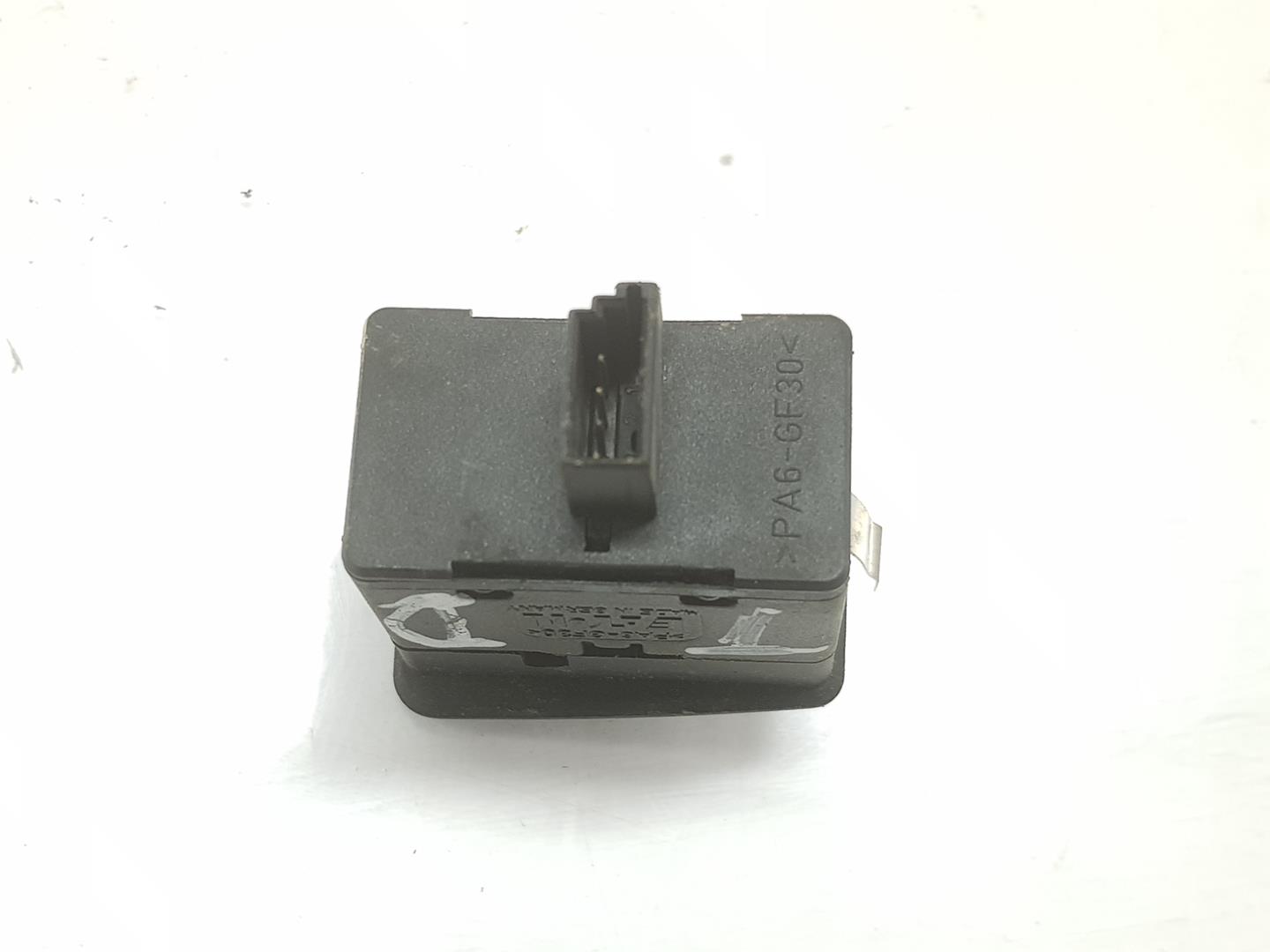 BMW 3 Series E46 (1997-2006) Rear Right Door Window Control Switch 61316902174 20502873