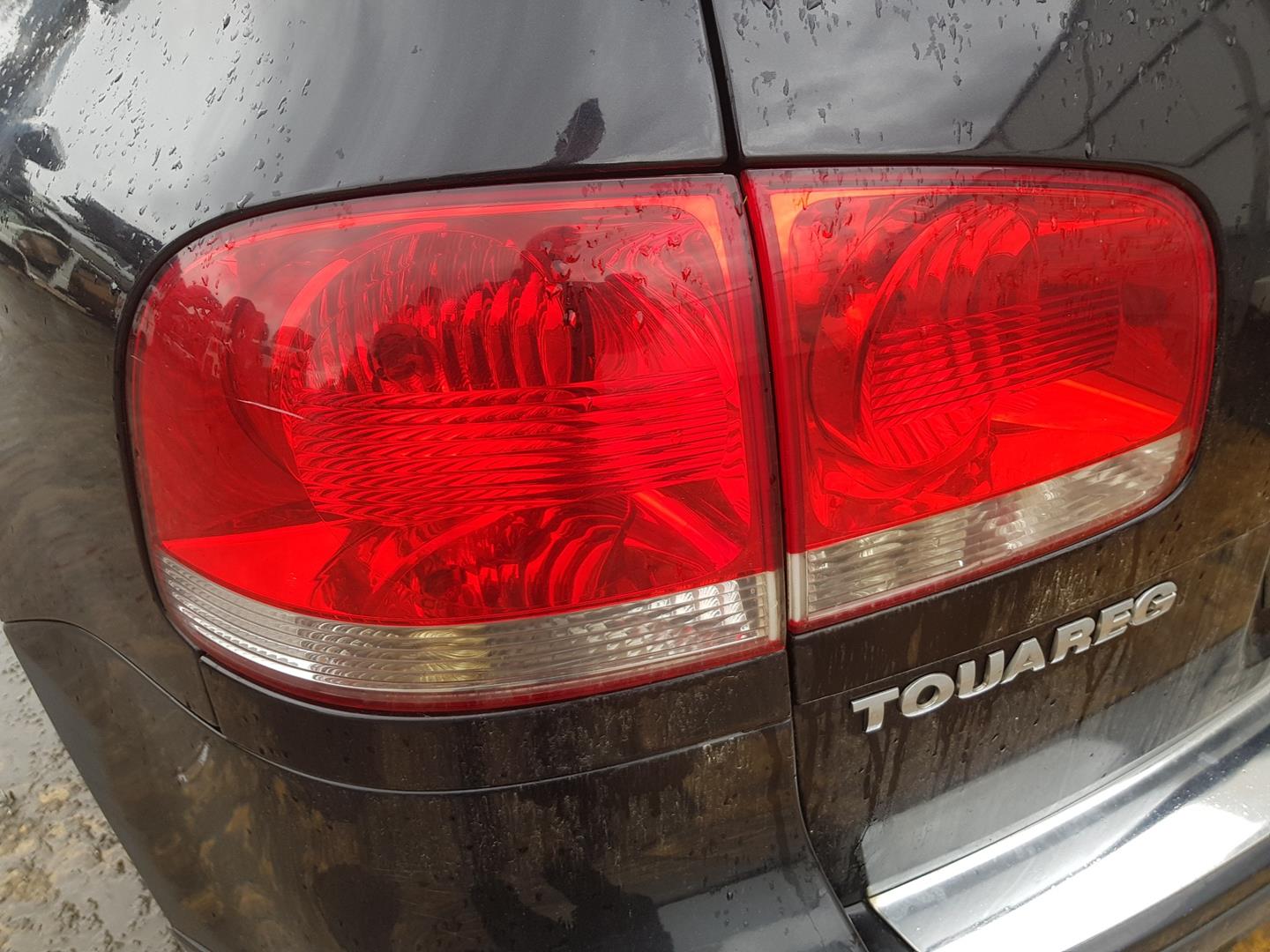 VOLKSWAGEN Touareg 1 generation (2002-2010) Galinio dangčio (bagažinės) valytuvo varikliukas 7L0955712C, 7L0955712B 24221310