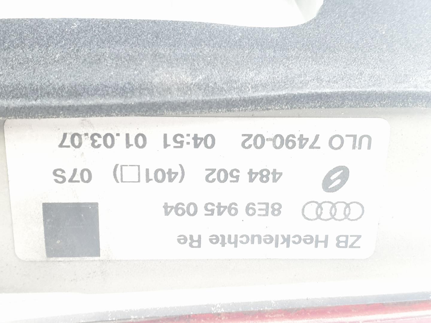 AUDI A4 B7/8E (2004-2008) Rear Right Taillight Lamp 8E9945094, 8E9945094A 24342148