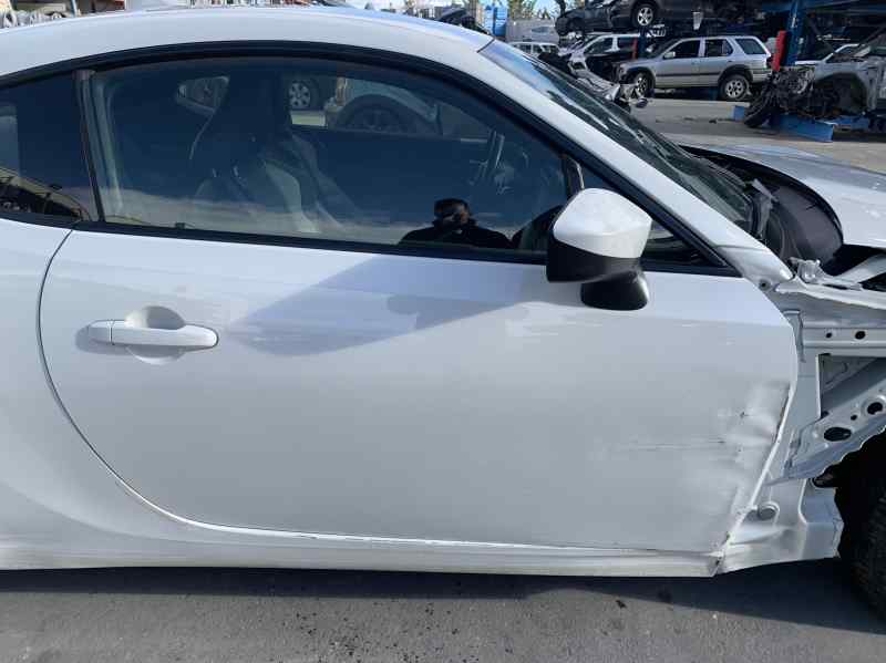 TOYOTA GT 86 Кнопка стеклоподъемника передней правой двери SU00305133, SU00305133, 1141CB2222DL 19930202