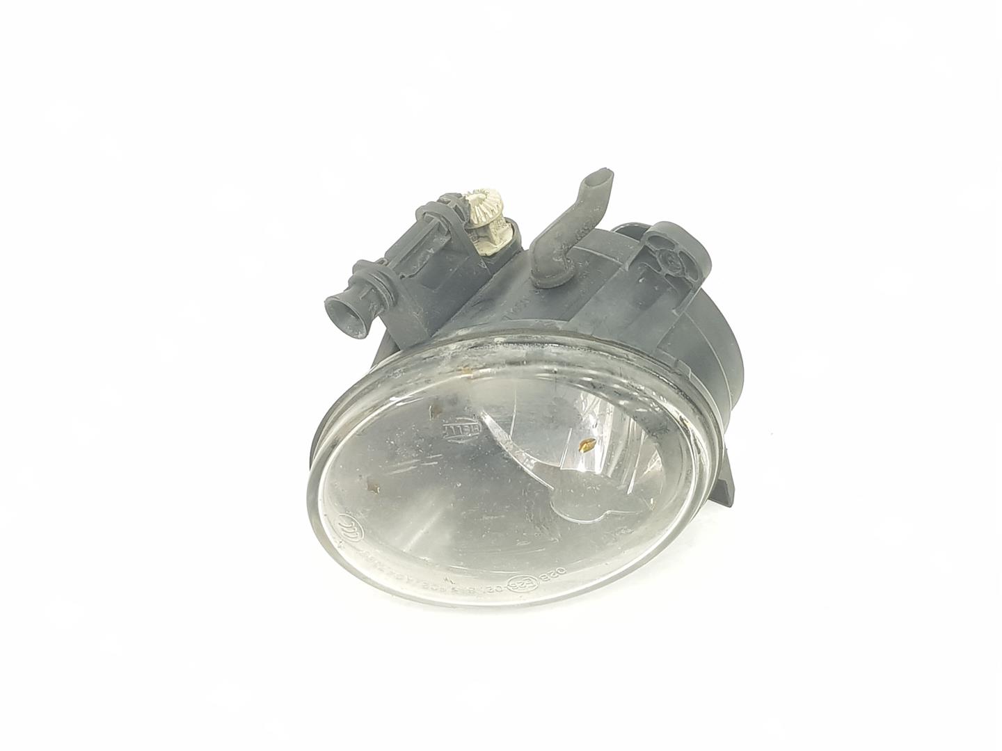 SEAT Exeo 1 generation (2009-2012) Front Right Fog Light 8T0941700A, 8T0941700A 24220850