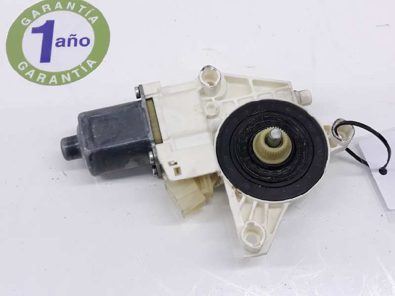 MERCEDES-BENZ GLK-Class X204 (2008-2015) Front Right Door Window Control Motor A2048200242,971218100,0130822502 19647786