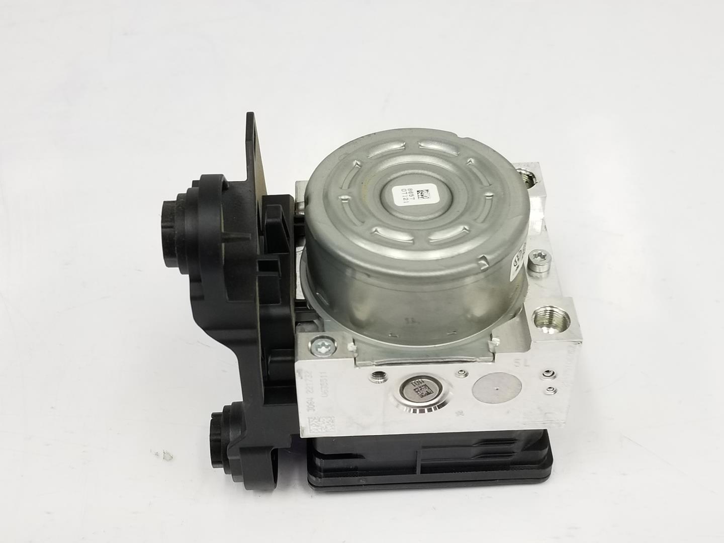 VOLKSWAGEN Passat Variant 1 generation (2010-2024) ABS Pump 5Q0614517GD,5Q0614517GD 24140860