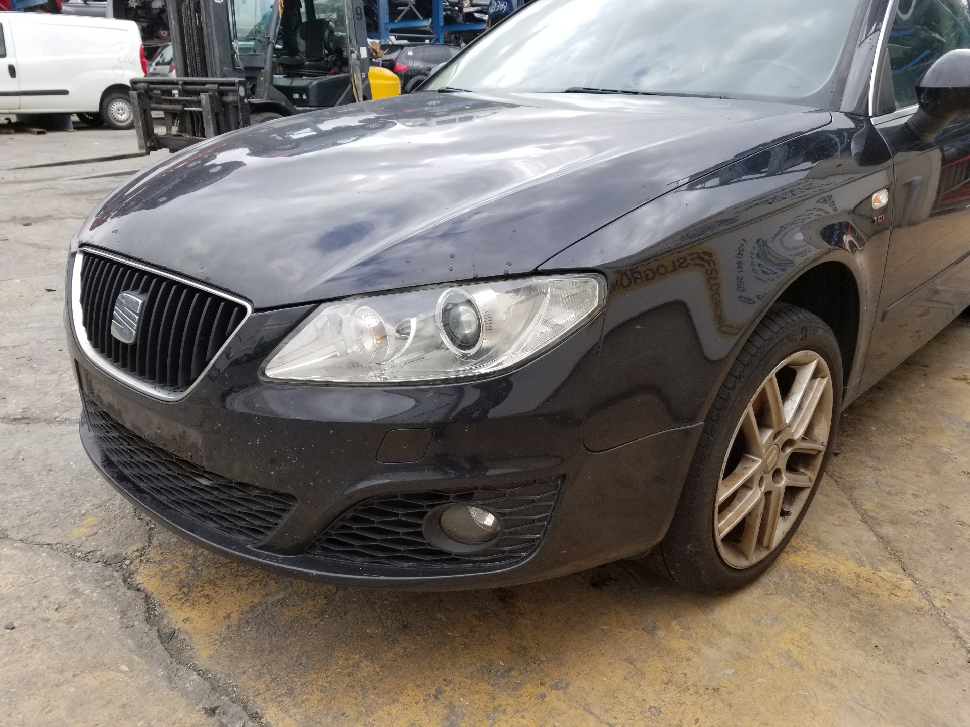 SEAT Exeo 1 generation (2009-2012) Стеклоподъемник задней левой двери 8E0839461C,8E9839629C 24220871