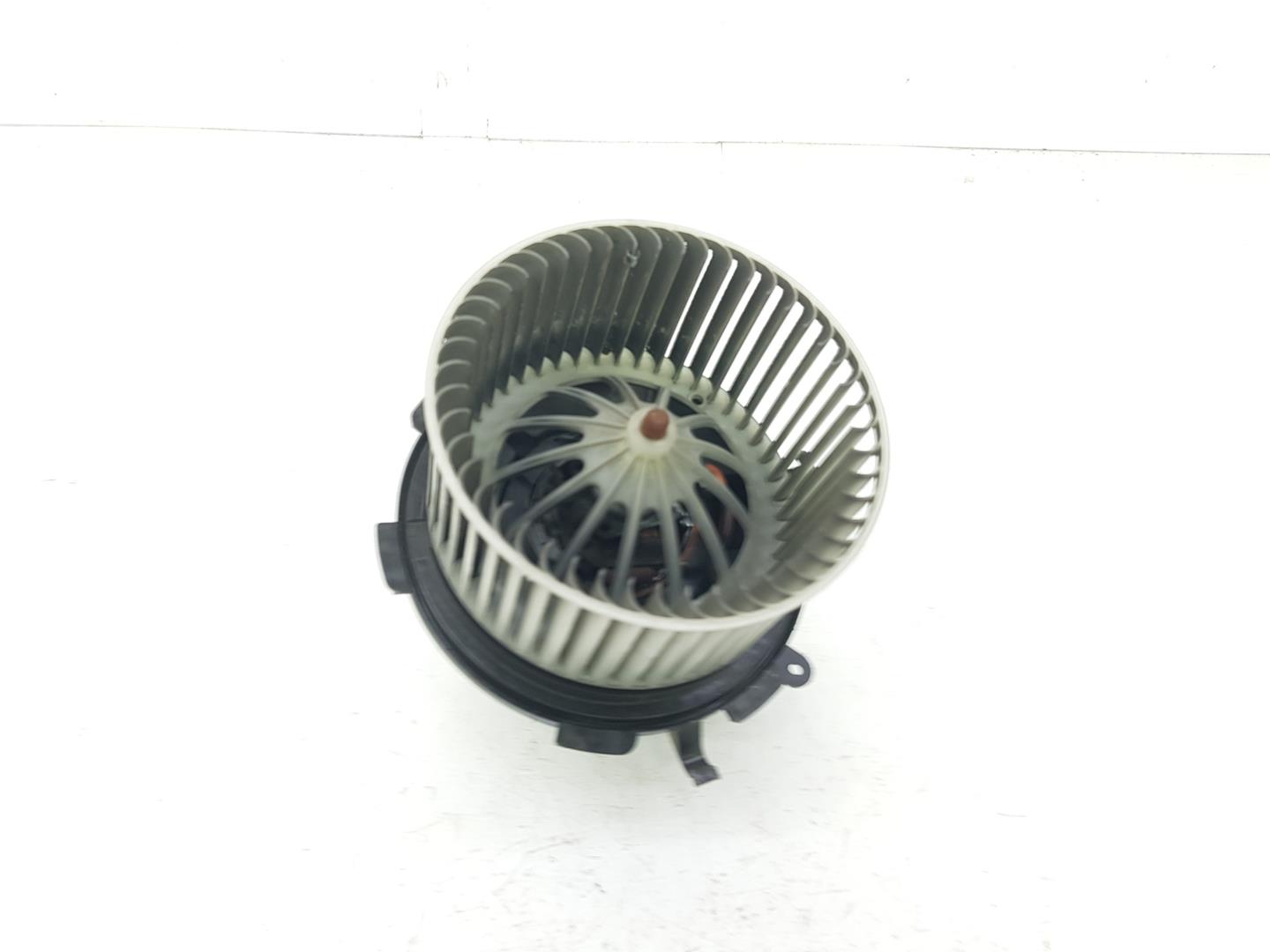 VOLKSWAGEN Crafter 1 generation (2006-2016) Fűtésventilátor 2E0819987,2E0819987 19780667