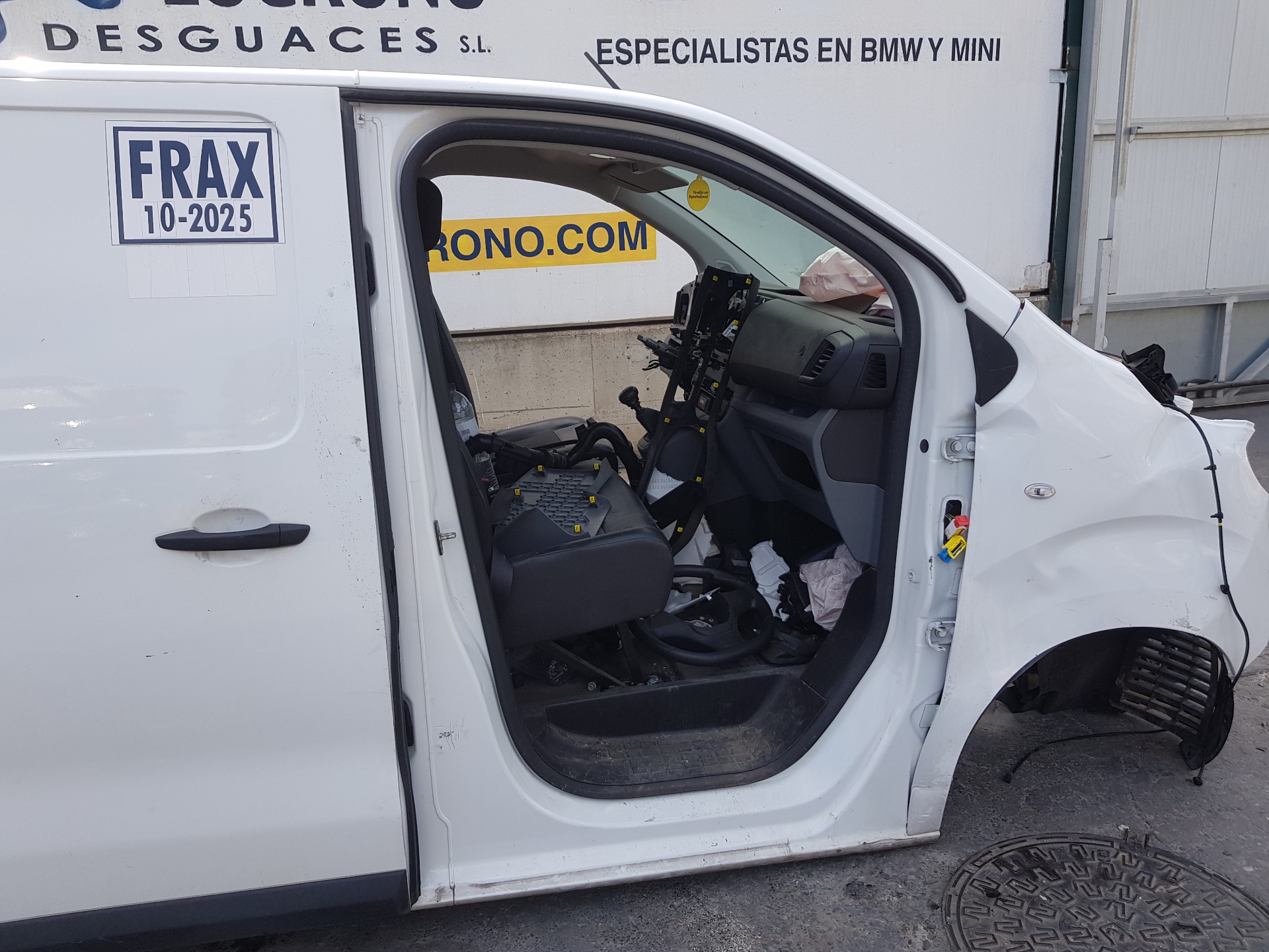 CITROËN Jumpy 3 generation (2016-2023) Kitos salono dalys 98083859ZD,98083859ZD 24214656