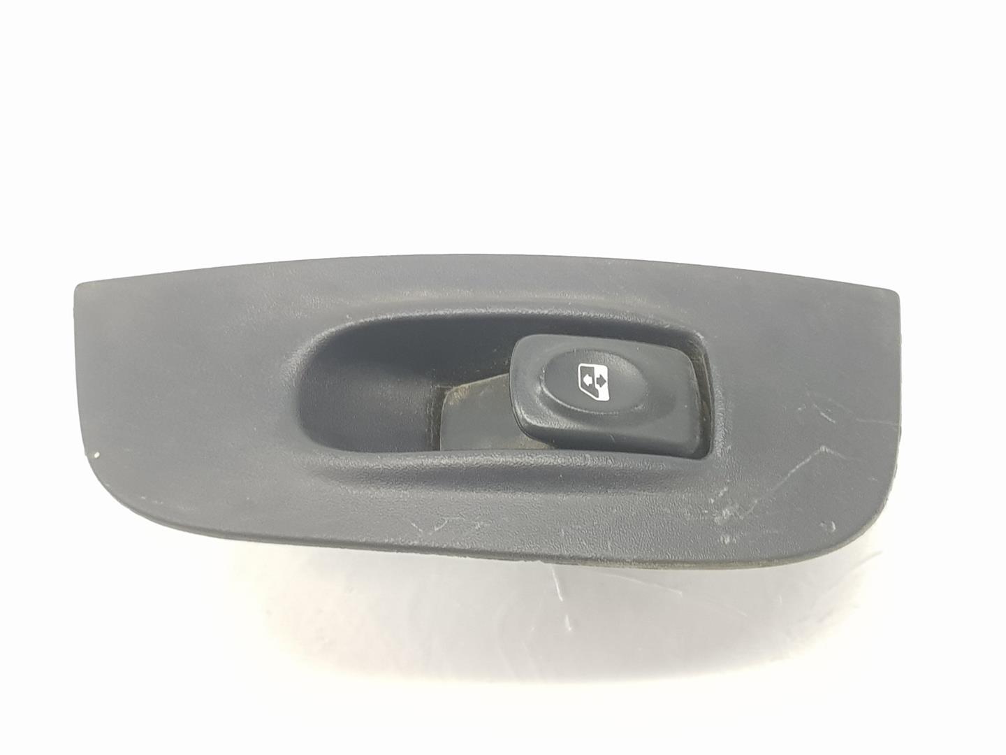 RENAULT Megane 1 generation (1995-2003) Кнопка стеклоподъемника передней правой двери 7700429998, 8200181700 21635197
