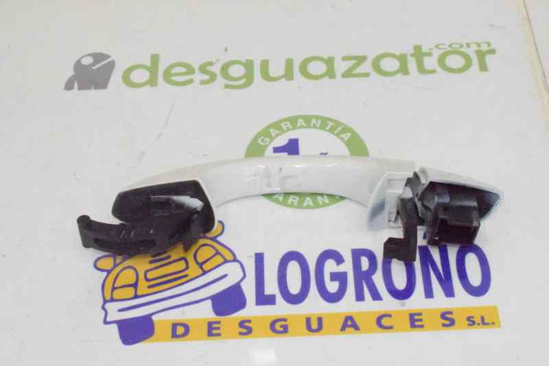 SEAT Alhambra 2 generation (2010-2021) Наружная ручка задней правой двери 5G0837206N, 5G0837206N, BLANCO 19602494