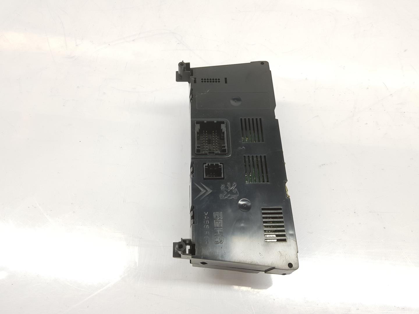 PEUGEOT 5008 1 generation (2009-2016) Climate  Control Unit 96738323XT,96738323XT 19872296