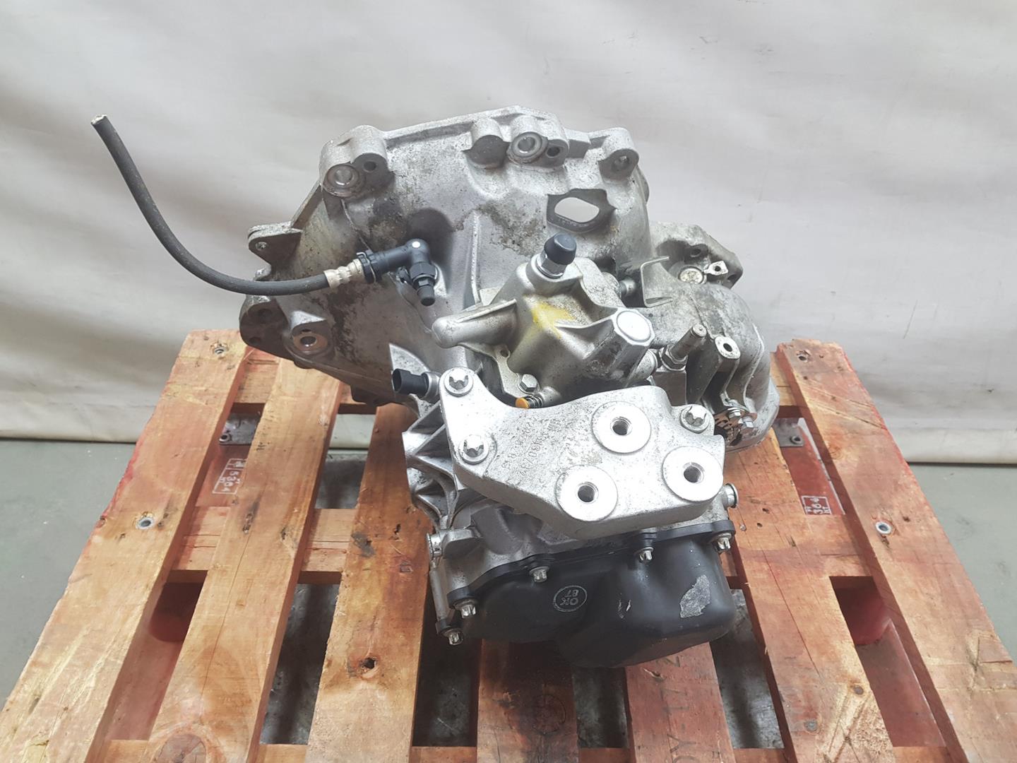 OPEL Corsa D (2006-2020) Gearbox M26, 55555930 24182959