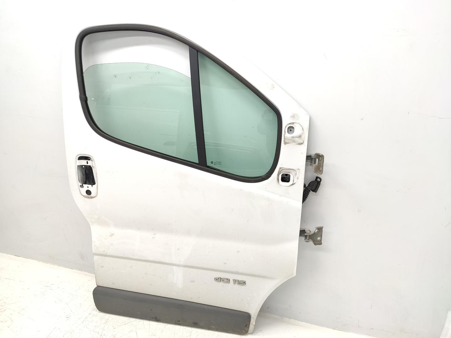 RENAULT Ducato Priekinės dešinės durys 7751478601,7751478601,COLORBLANCO 24243102