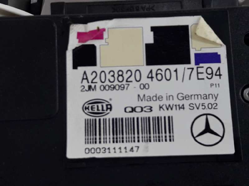 MERCEDES-BENZ C-Class W203/S203/CL203 (2000-2008) Andre interiørdeler A2038204601, 2JM00909700 19873972