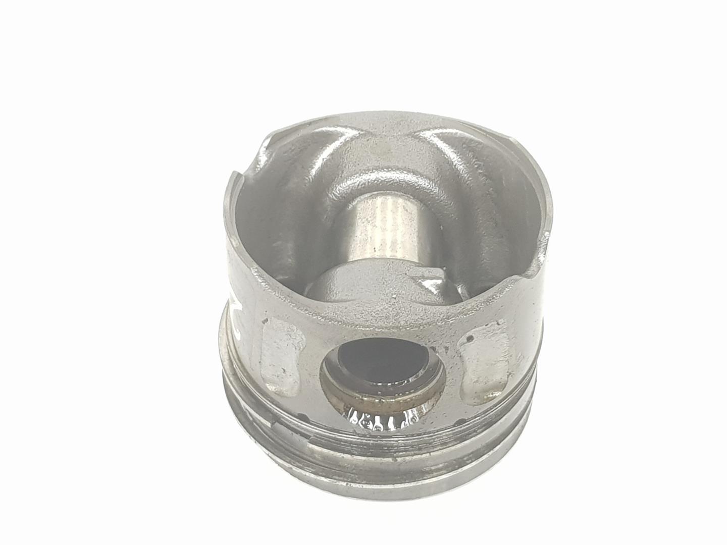 LAND ROVER Поршень PISTON306DT,306DT,1111AA 24222667