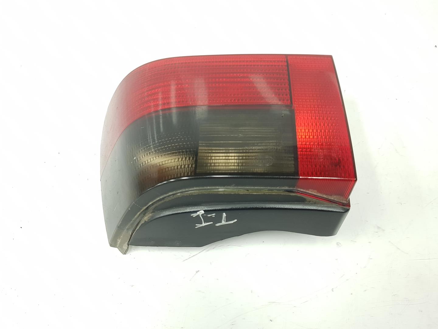 SEAT Cordoba 1 generation (1993-2003) Rear Right Taillight Lamp 6K6945112,6K6945112 19773817