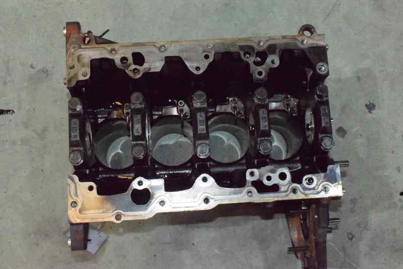 BMW 3 Series E46 (1997-2006) Engine Block 204D4 19553152