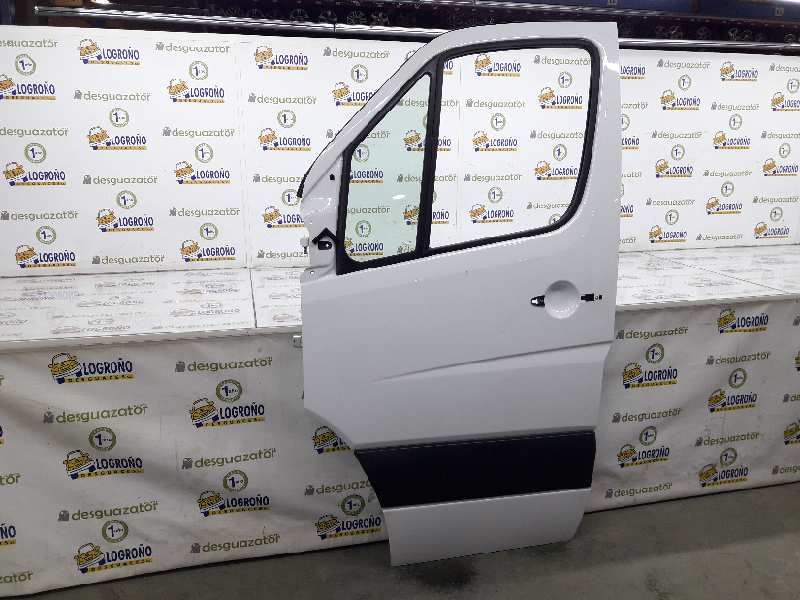 MERCEDES-BENZ Sprinter 2 generation (906) (2006-2018) Front Left Door A9067200005, A9067200005, BLANCA 24548115