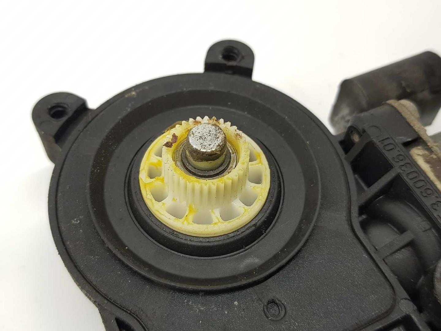 BMW 3 Series E46 (1997-2006) Moteur de commande de vitre de porte arrière gauche 67628362065, 67628362065 19914436