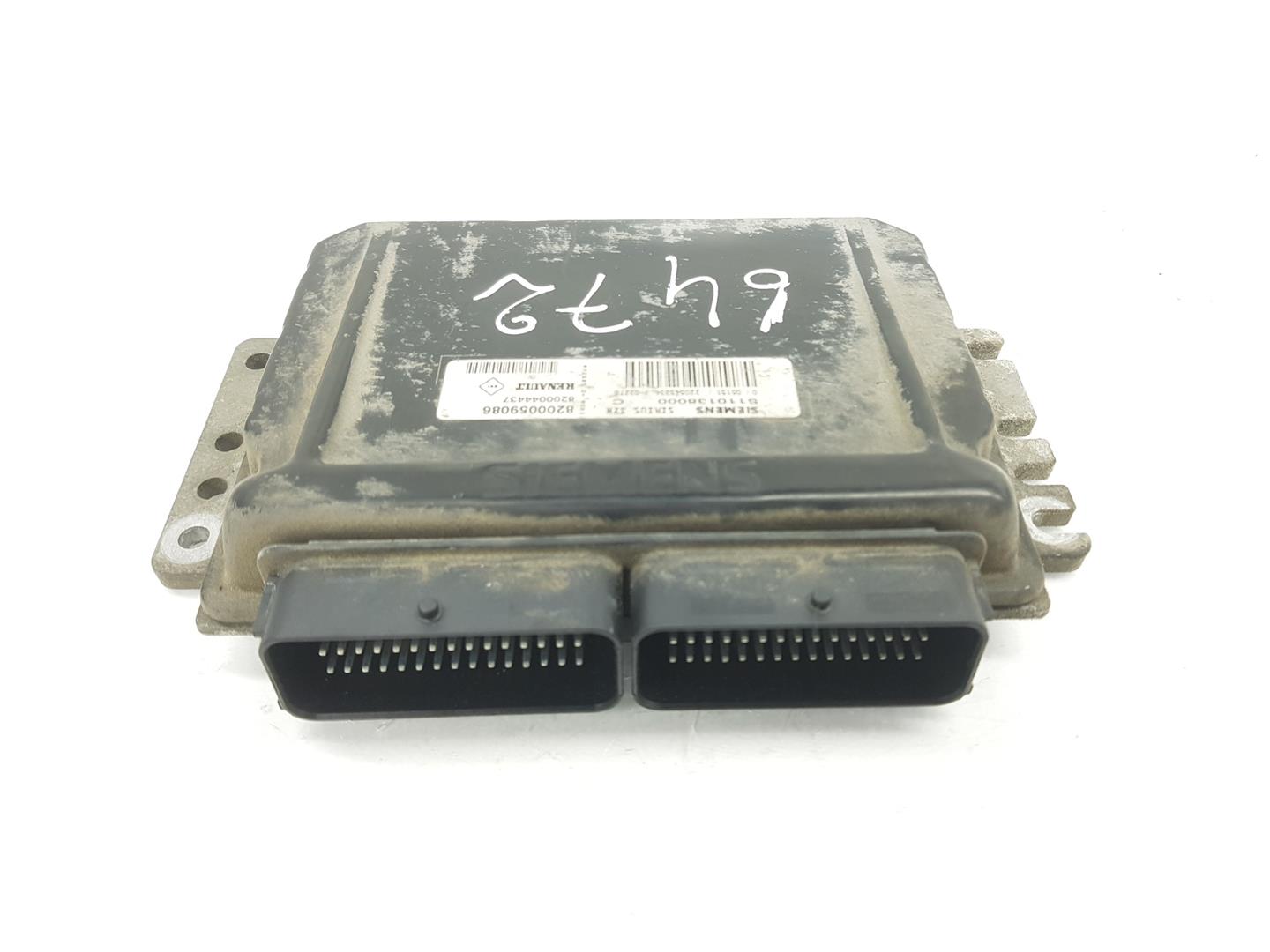 RENAULT Megane 1 generation (1995-2003) Engine Control Unit ECU 8200059086, 8200044437 24215086