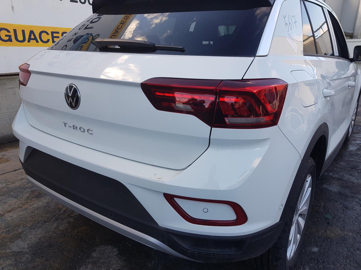 VOLKSWAGEN T-Roc 1 generation (2017-2024) Other Undercover Panel 5WA825102A, 5WA825102A, TRASERODERECHO 24141644