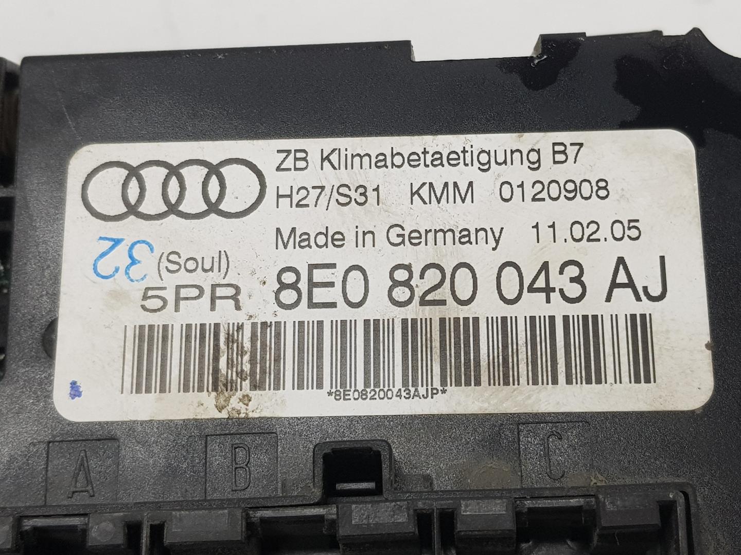 AUDI A4 B6/8E (2000-2005) Ilmastonhallintayksikkö 8E0820043AJ,8E0820043AJ 21455302