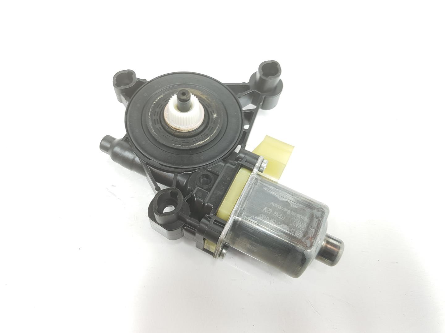 AUDI A4 B9/8W (2015-2024) Moteur de commande de vitre de porte arrière droite 8W0959812,8W0959812,2222DL 24190148