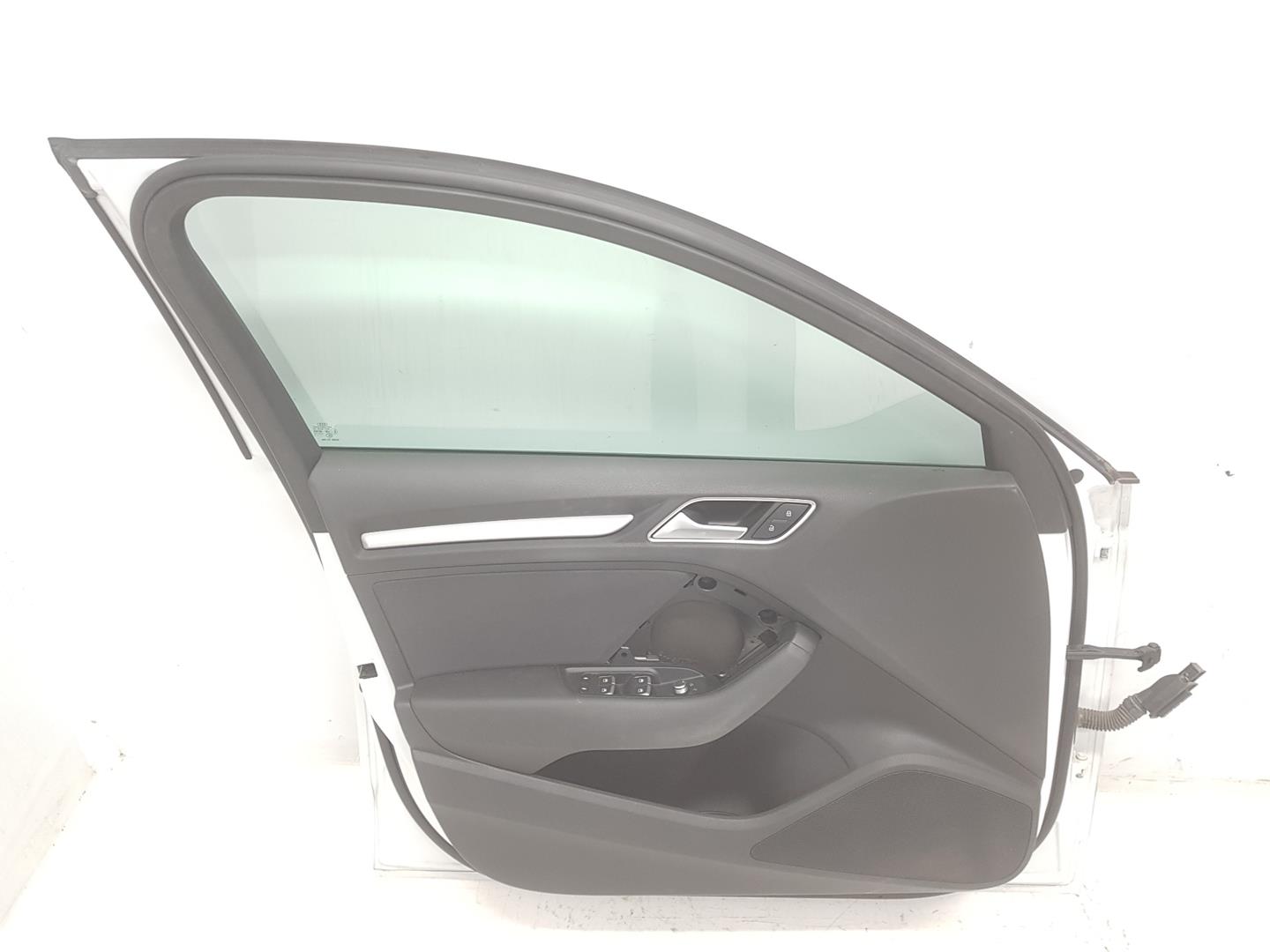 AUDI A3 8V (2012-2020) Front Left Door 8V4831051B, COLORBLANCO2Y, 1161CB 25035074