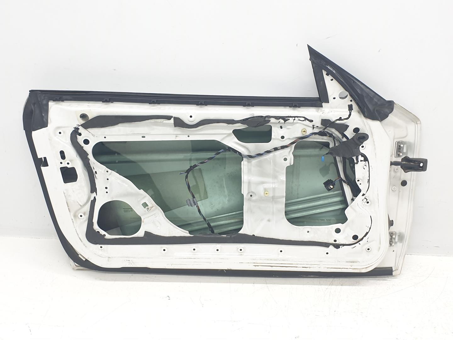 BMW 1 Series E81/E82/E87/E88 (2004-2013) Front Left Door 5A2A377, 41515A2A377, COLORBLANCO300 24245584