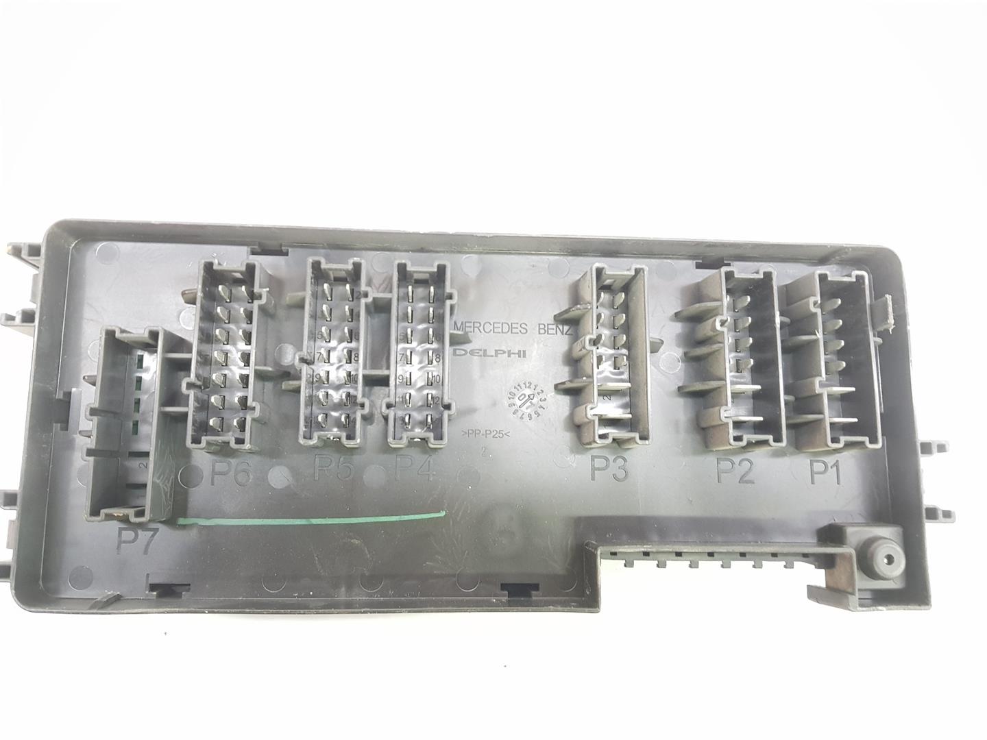 MERCEDES-BENZ M-Class W164 (2005-2011) Fuse Box A1645403072, A1645402372 19813952