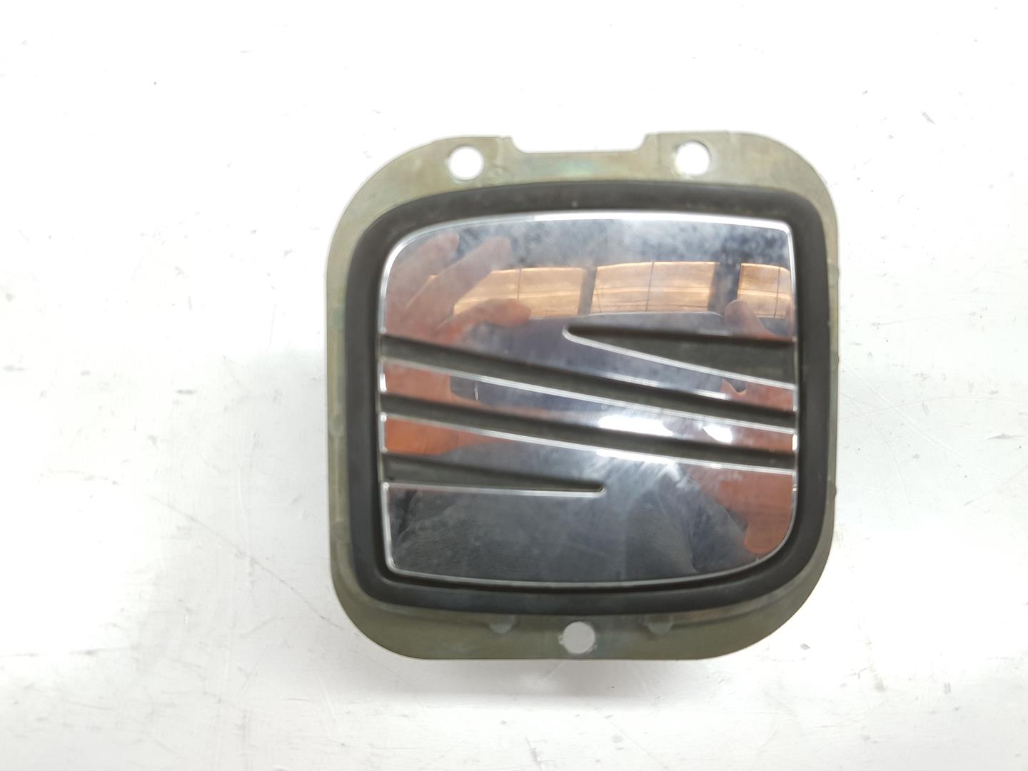 SEAT Cordoba 1 generation (1993-2003) Alte piese ale carcasei 6K0827565,6K0827565 24194268