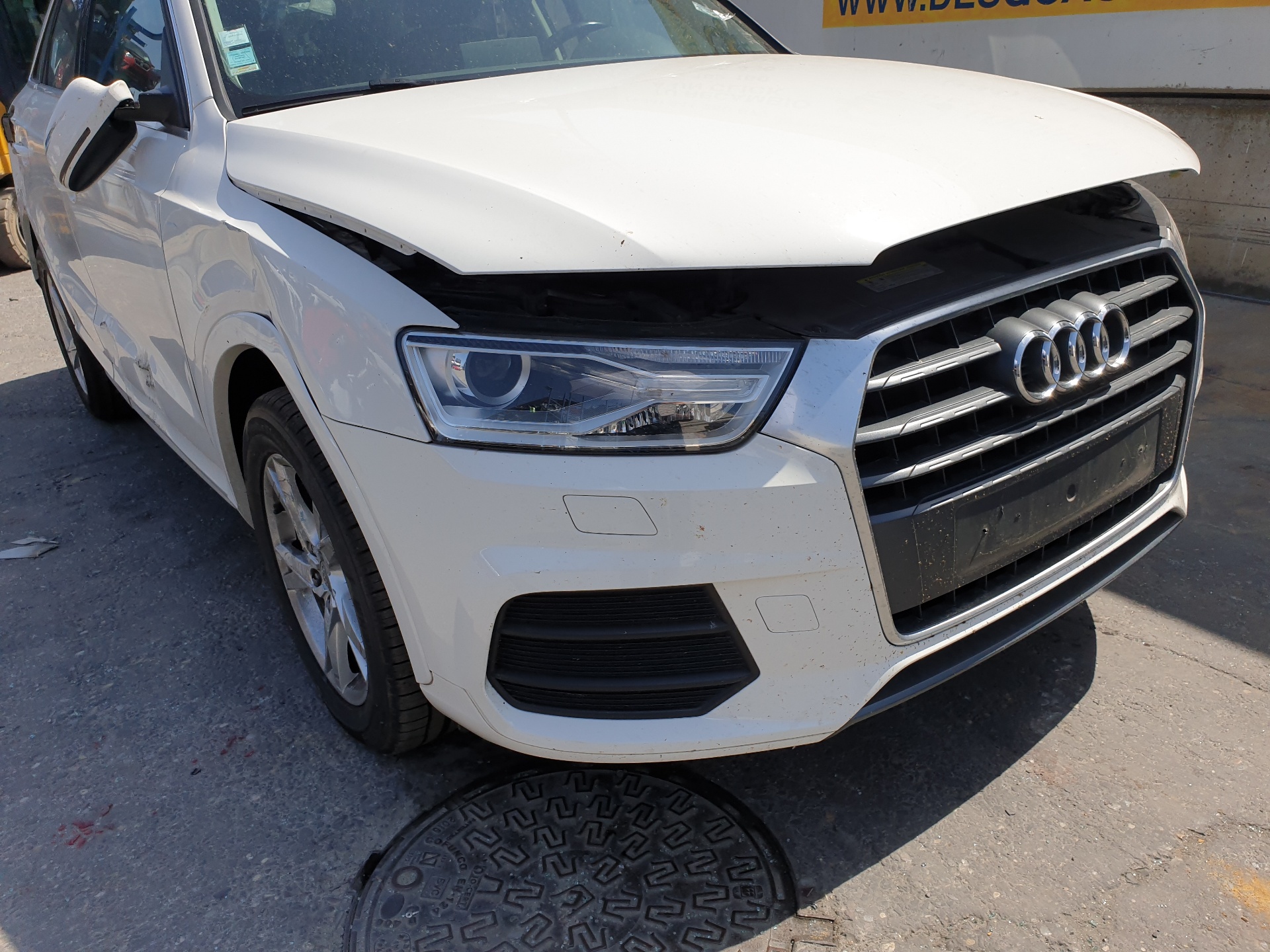 AUDI Q3 8U (2011-2020) Генератор 04L903023L,04L903023L 27232356