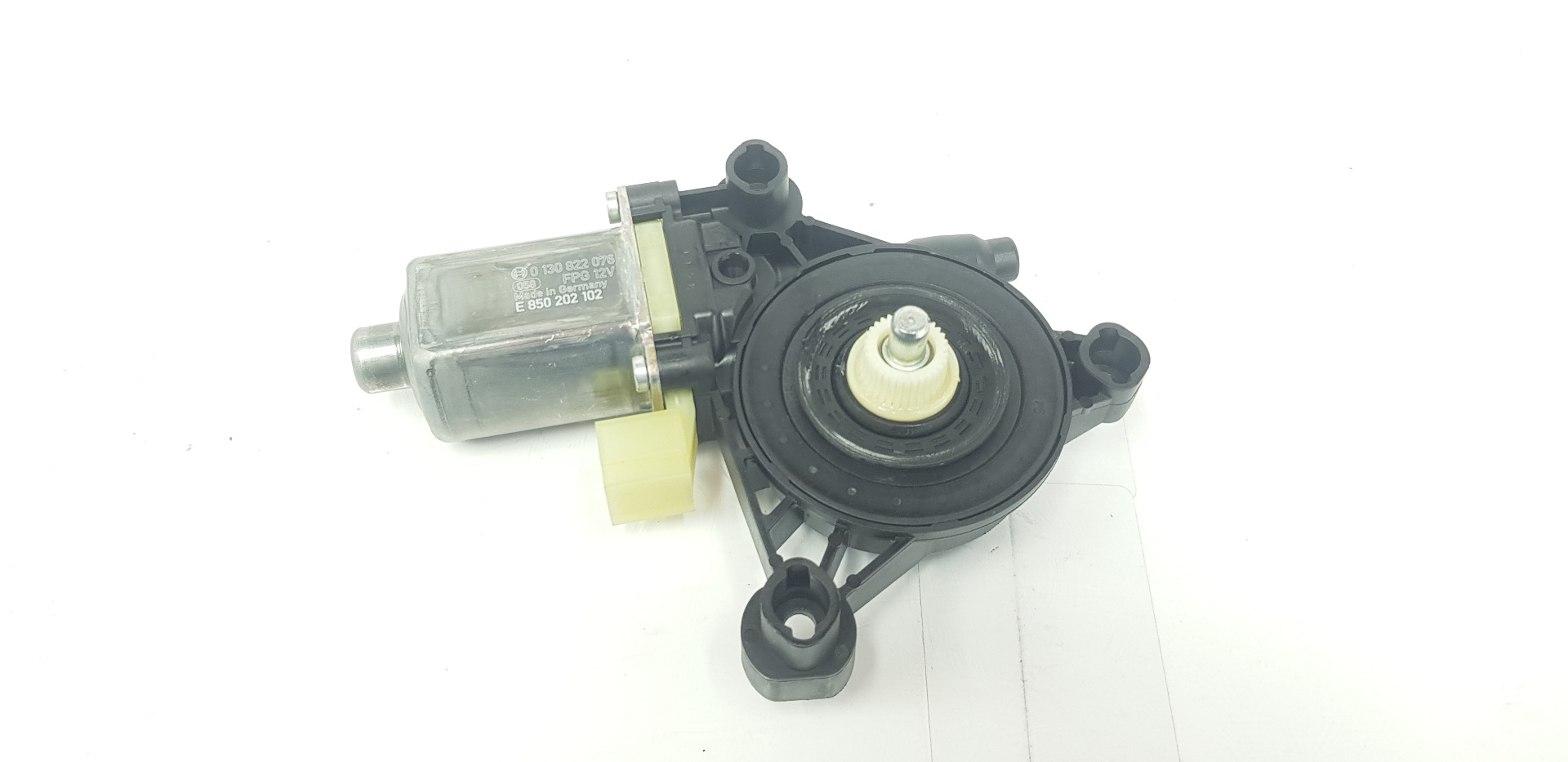 SEAT Leon 4 generation (2020-2023) Front Right Door Window Control Motor 5Q0959802C, 5Q0959802C 24169459