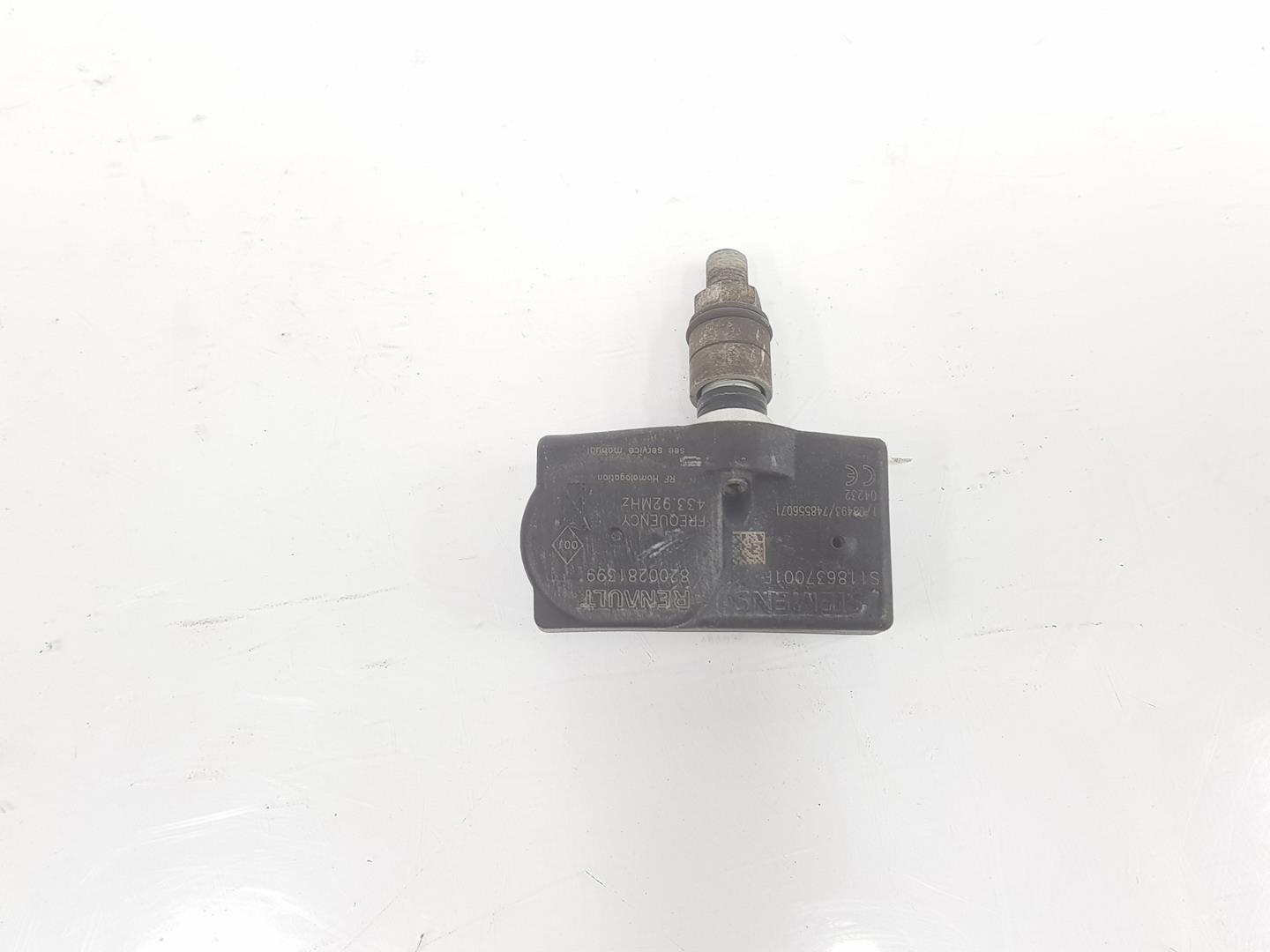 RENAULT Scenic 2 generation (2003-2010) Tyre Pressure Sensor 8200281399, 8200281399 21138439