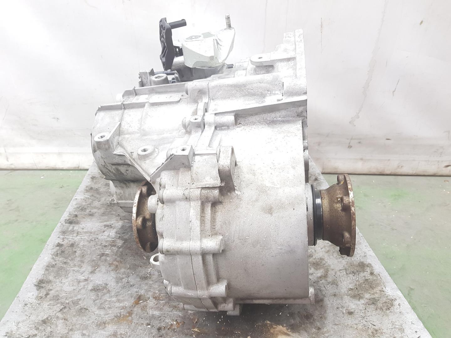 VOLKSWAGEN Golf 7 generation (2012-2024) Gearbox PGT, 02Q300050E, 02Q300050EX 19883857