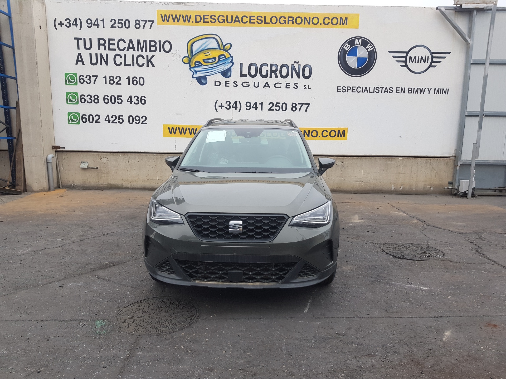 SEAT Arona 1 generation (2017-2024) Alte piese ale carcasei 6V0827566,6V0827566 24158228