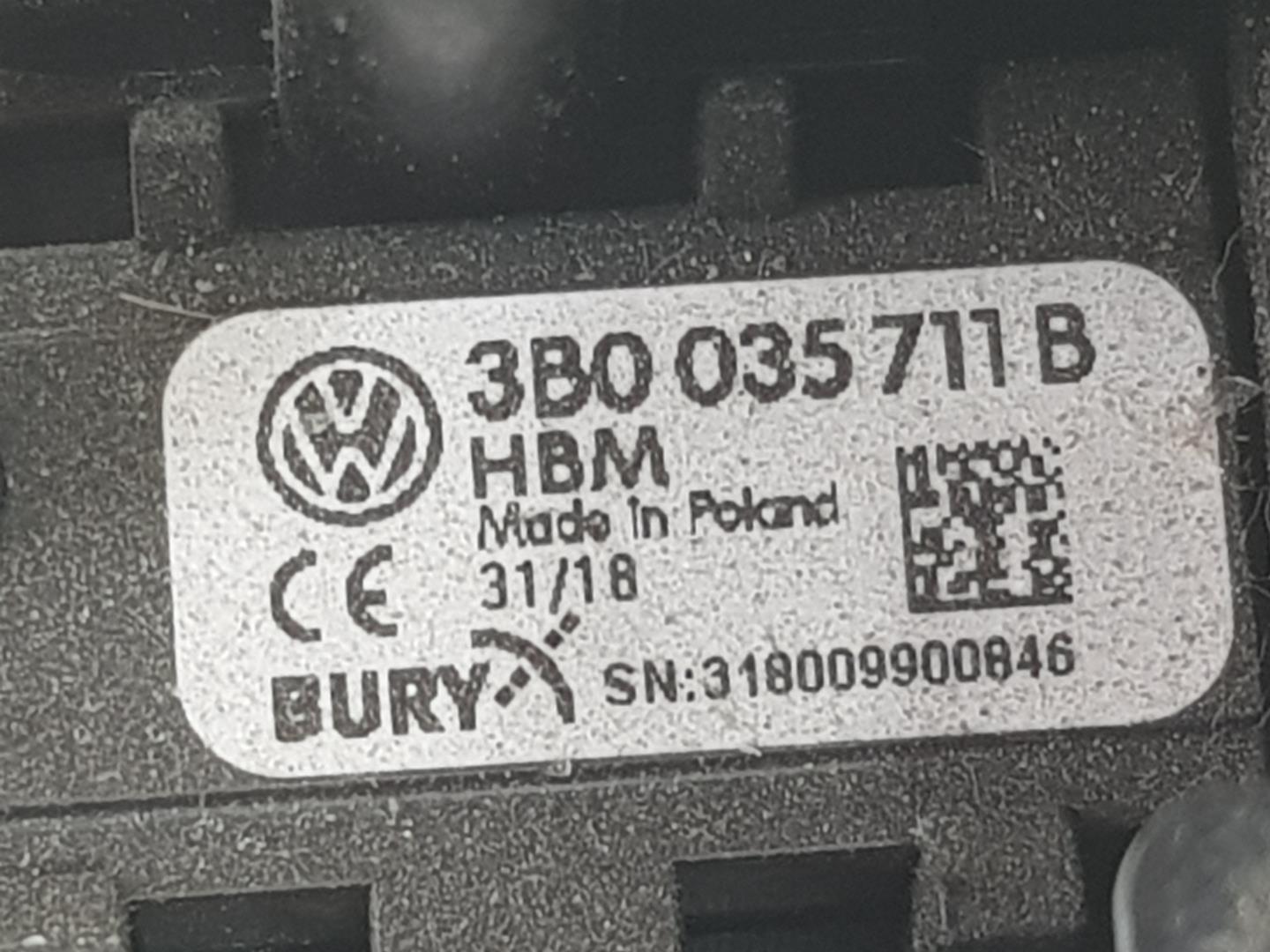 VOLKSWAGEN Tiguan 1 generation (2007-2017) Other Interior Parts 5TA947105C 20388893