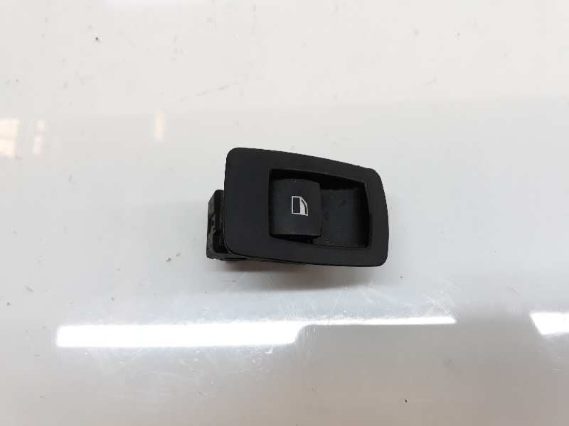 BMW X6 E71/E72 (2008-2012) Front Right Door Window Switch 61316945874, 6945874 19640453