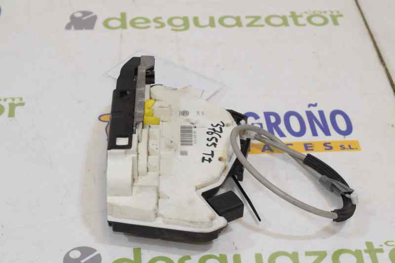 SEAT Ibiza 4 generation (2008-2017) Aizmugurējo kreiso durvju slēdzene 6J0839015F 19557839