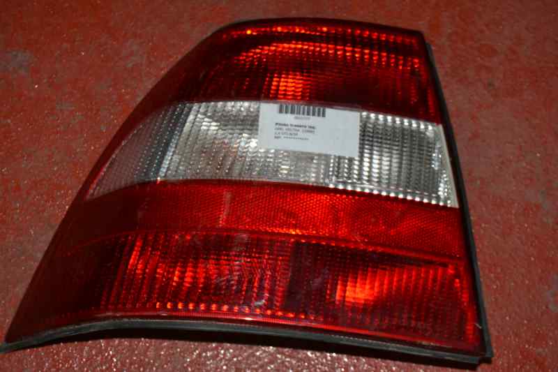 OPEL Vectra B (1995-1999) Rear Left Taillight 90568047,5PUERTAS,37370751 19871175